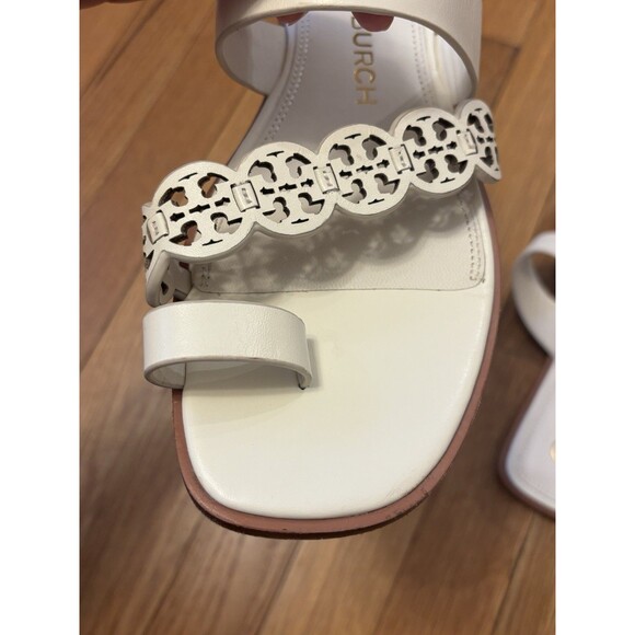 Tory Burch Tiny Miller Toe Ring Leather Sandal Ivory White Size 8.5 Logo - Picture 6 of 16